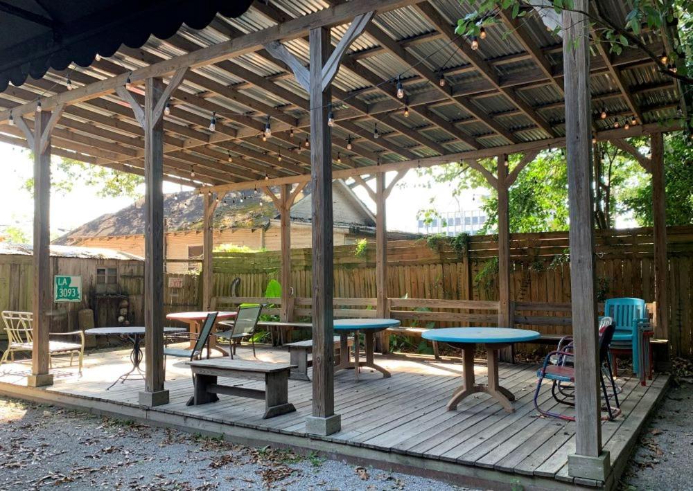 Blue Moon Guest House Lafayette Exterior photo